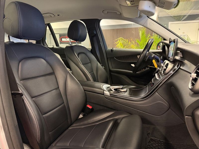 Mercedes GLC220 bild 25