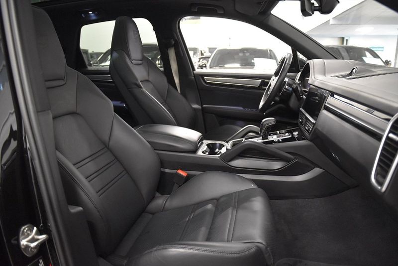 Porsche Cayenne bild 13
