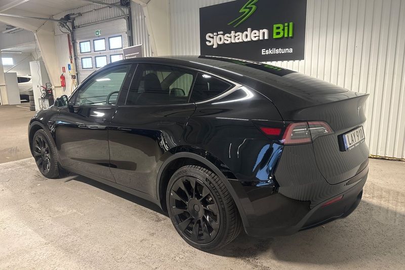 Tesla Model Y bild 3