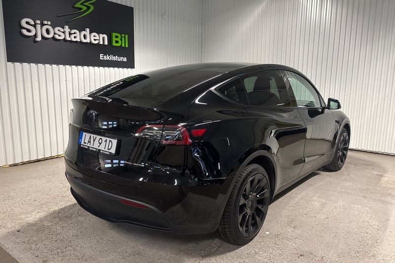 Tesla Model Y bild 5