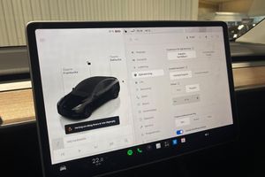 Tesla Model Y bild 19