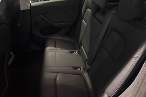 Tesla Model Y bild 12