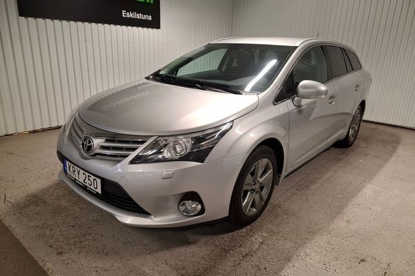 Toyota Avensis Kombi 2.0 Aut S Ed 50 Skinn/Alcantara Kamera Drag - 2015