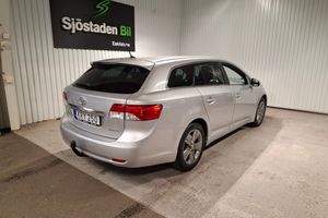 Toyota Avensis bild 7