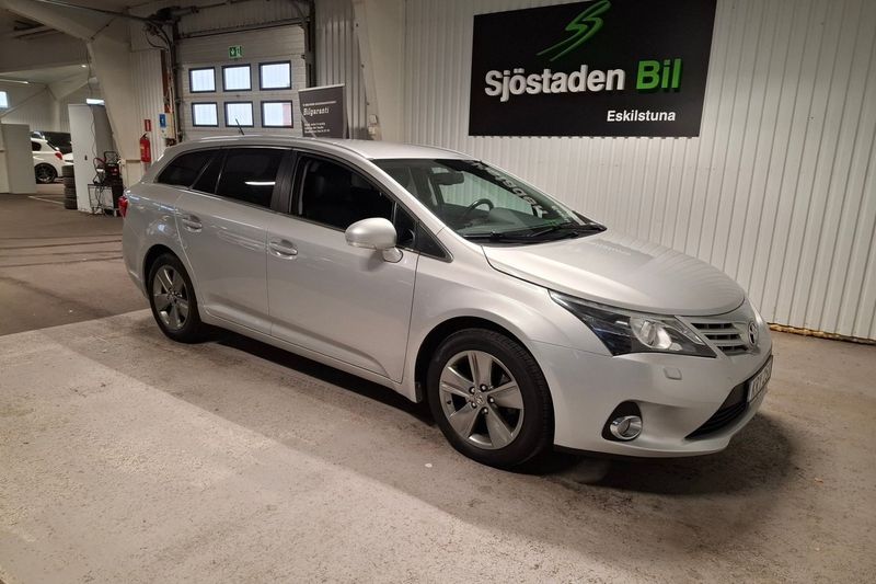 Toyota Avensis bild 3