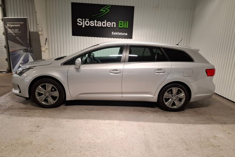 Toyota Avensis bild 6