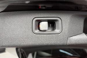 Mercedes E300 bild 16
