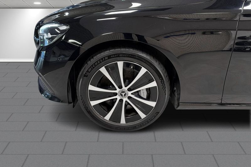 Mercedes E300 bild 9