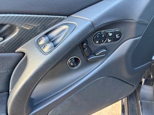 Mercedes SL63 AMG bild 16