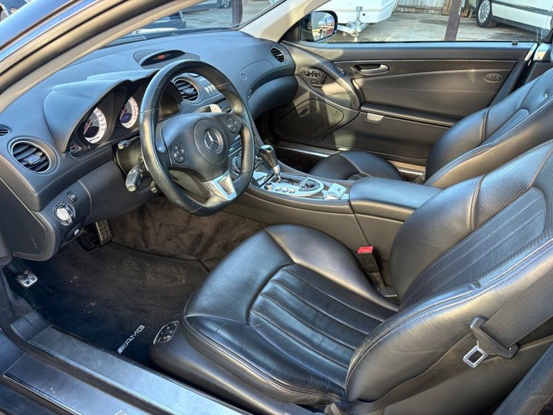 Mercedes SL63 AMG bild 13