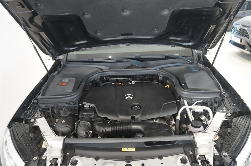 Mercedes GLC220 bild 18
