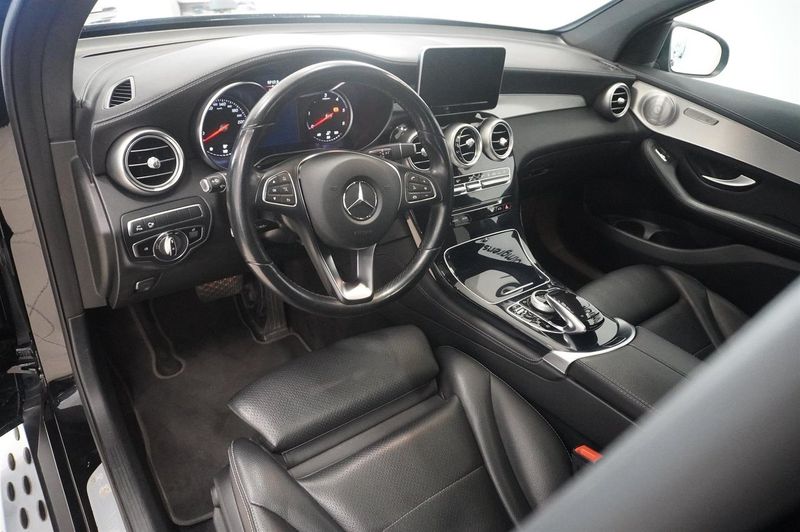 Mercedes GLC220 bild 9