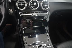 Mercedes GLC220 bild 14