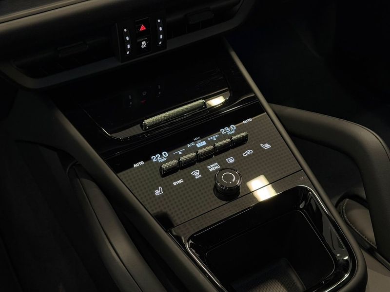 Porsche Cayenne bild 18