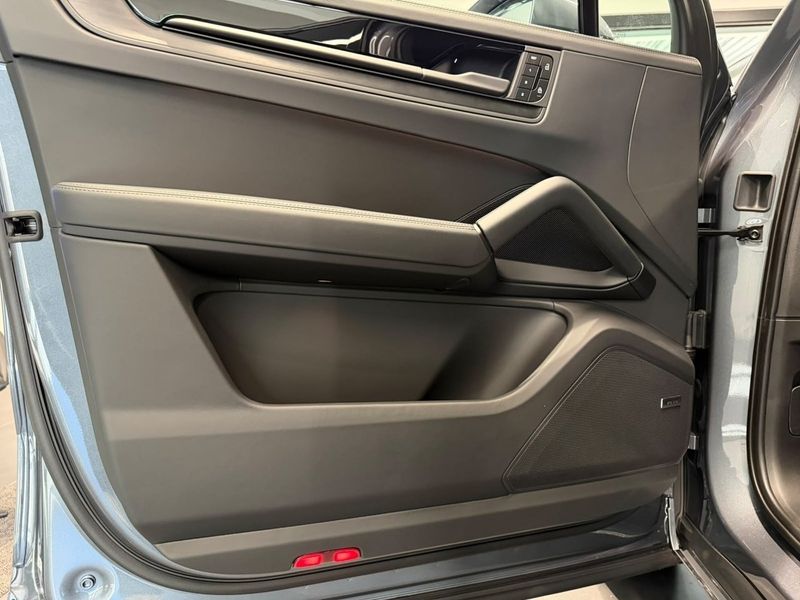 Porsche Cayenne bild 19