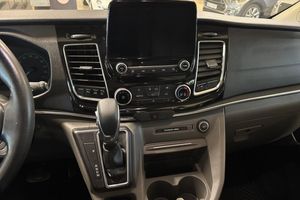 Ford Tourneo Custom bild 15