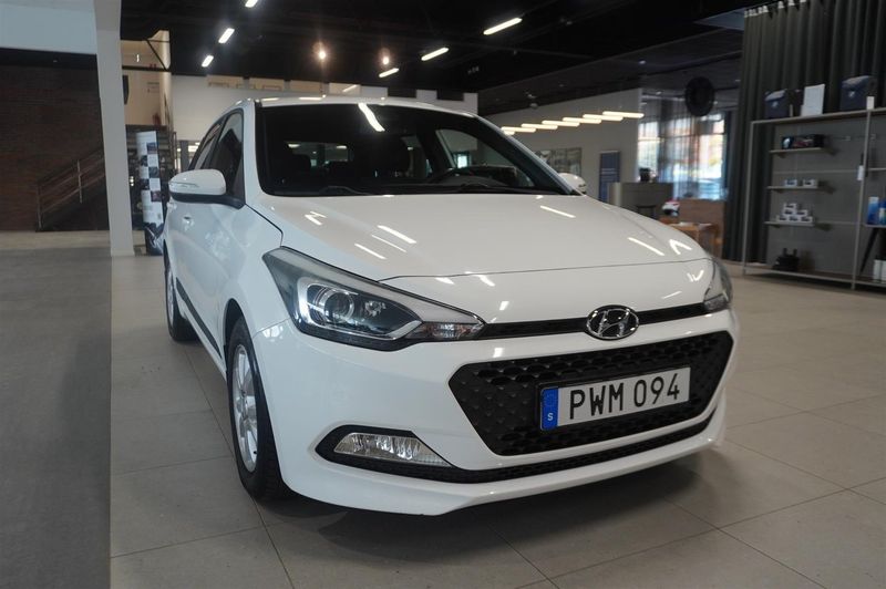 Hyundai i20 bild 8