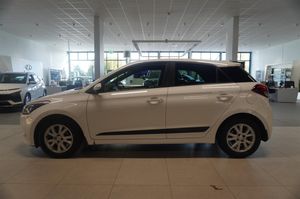 Hyundai i20 bild 3