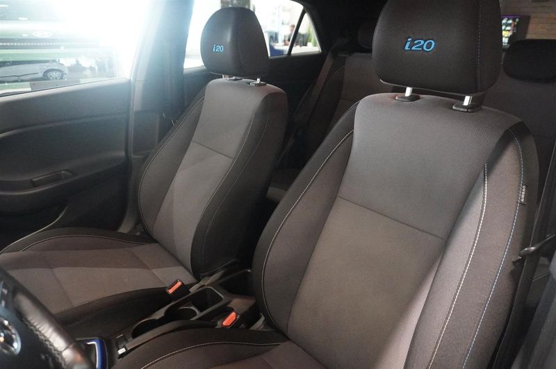 Hyundai i20 bild 14