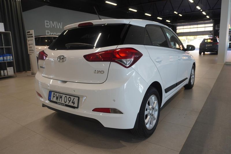 Hyundai i20 bild 6