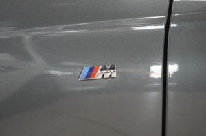 BMW 320 bild 10