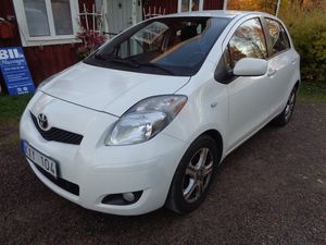 Toyota Yaris bild 2