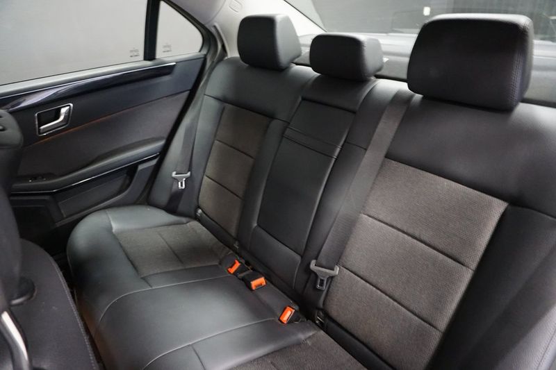 Mercedes E220 bild 12