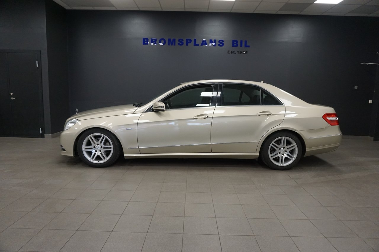 Mercedes E220