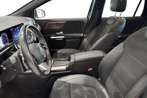 Mercedes GLA250 bild 7
