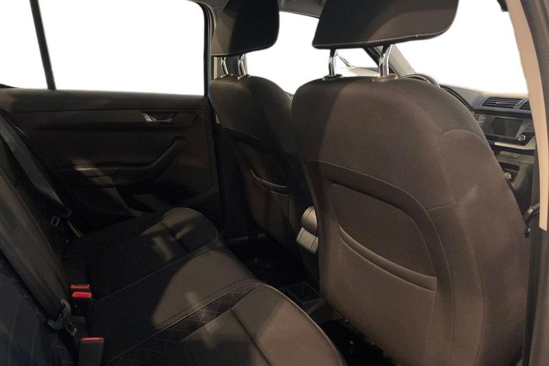 Skoda Fabia bild 18