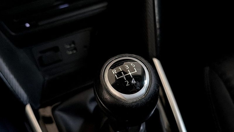 Mazda 2 bild 16