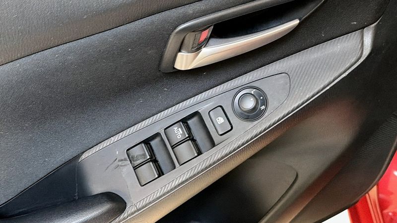 Mazda 2 bild 11