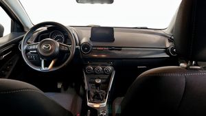 Mazda 2 bild 4