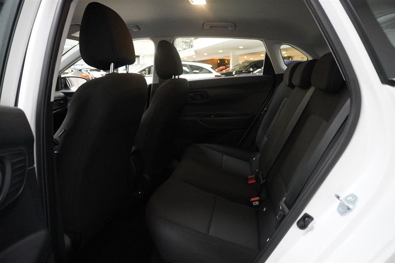Hyundai i20 bild 12