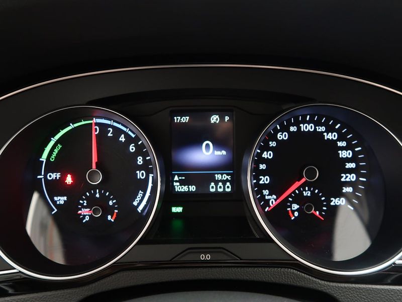 Volkswagen Passat bild 22