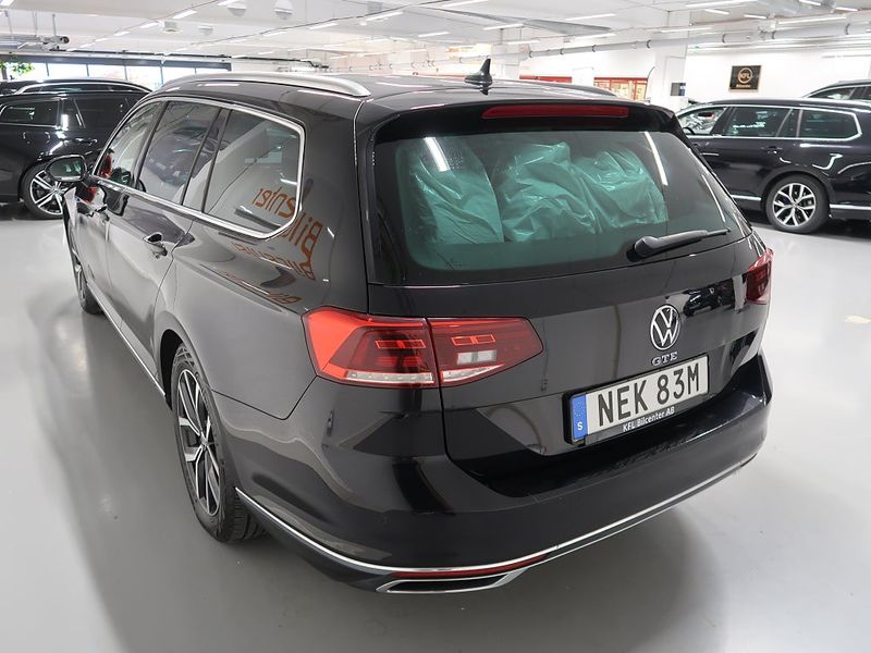 Volkswagen Passat bild 8