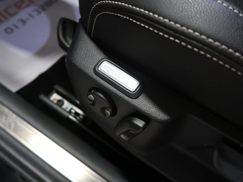 Volkswagen Passat bild 17