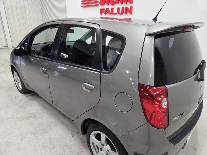 Mitsubishi Colt bild 9