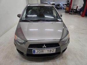 Mitsubishi Colt bild 2