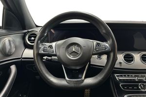 Mercedes E220 bild 16