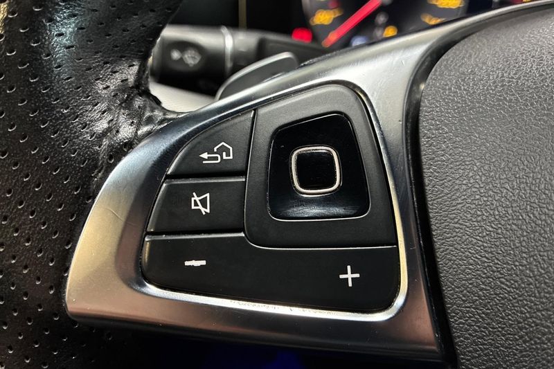 Mercedes E220 bild 21