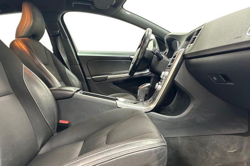 Volvo V60 bild 15