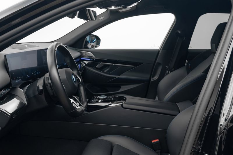 BMW 530 bild 8