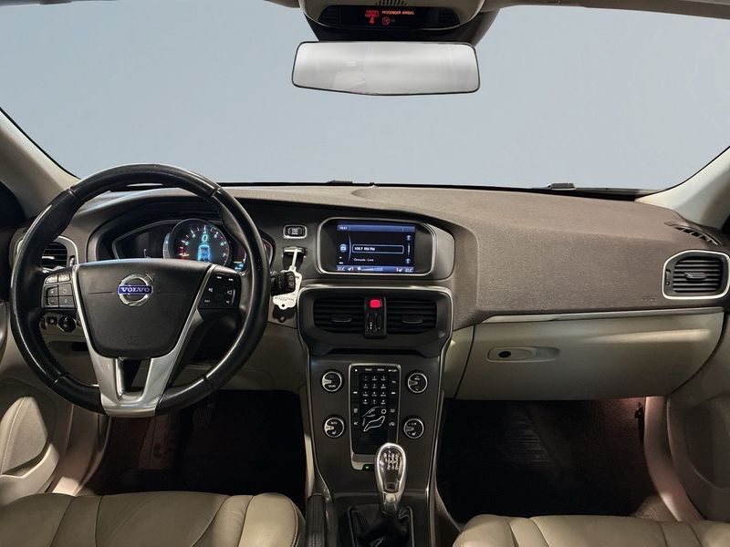 Volvo V40 bild 8