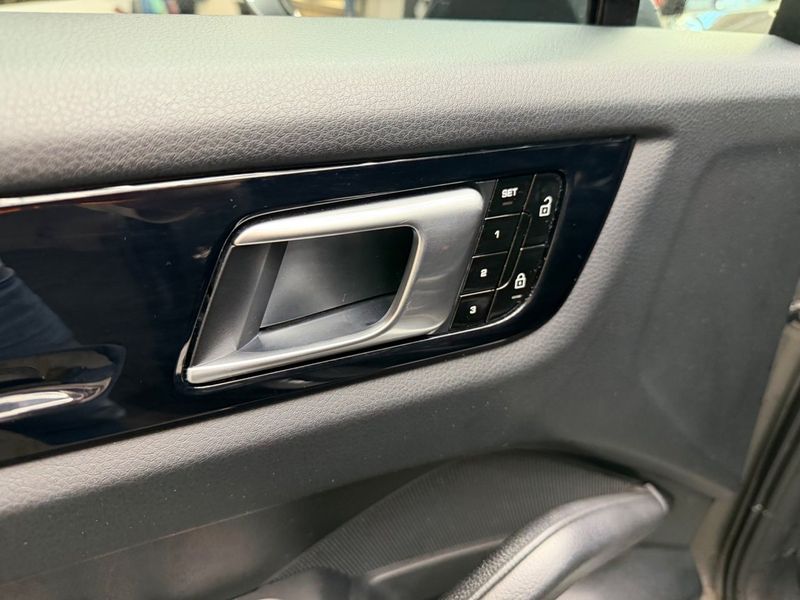 Porsche Cayenne bild 11