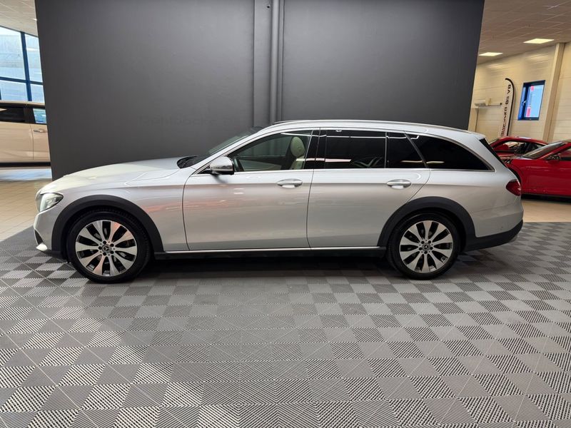 Mercedes E220 bild 3
