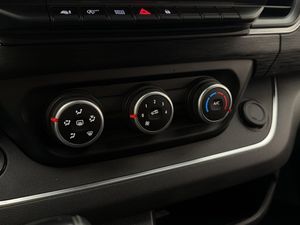 Nissan Primastar bild 27
