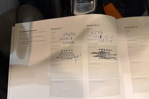 Volvo EC40 bild 11