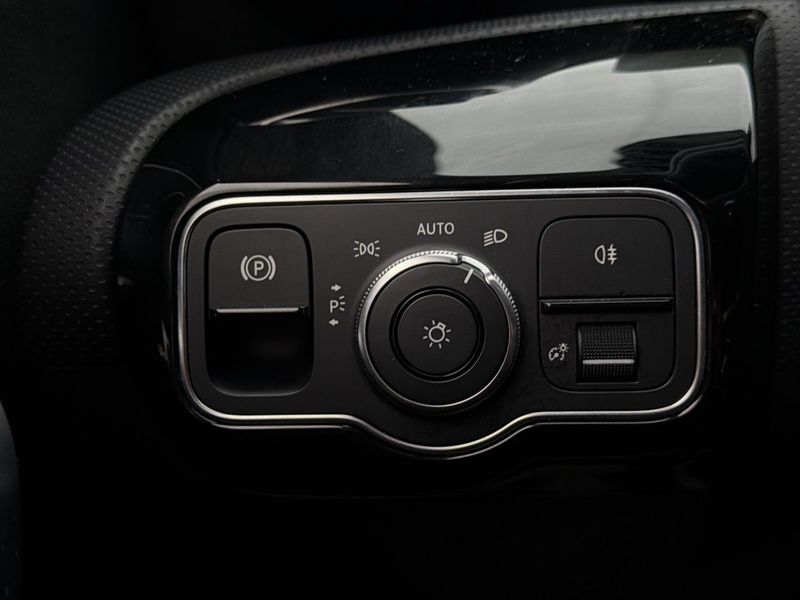 Mercedes A180 bild 31