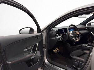 Mercedes A180 bild 11